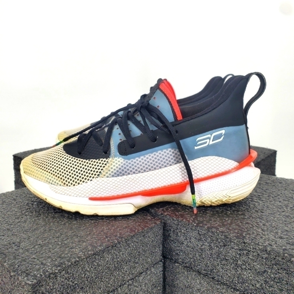 Under Armour Shoes 7 Youth 8.5 Women Hovr Curry 7 UNDRTD 3022113-100 Sneakers